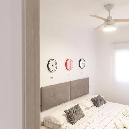 Charming With Terrace Apartamento *