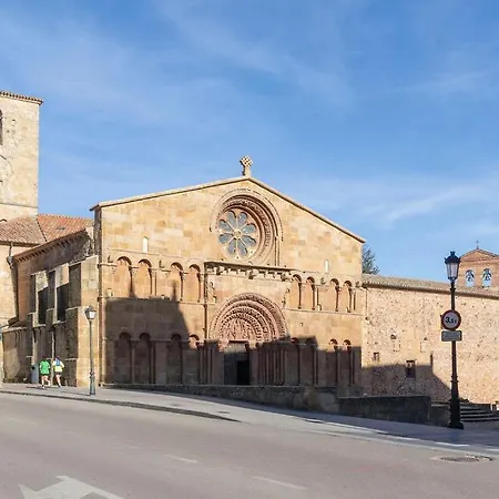 Charming With Terrace Apartamento Soria